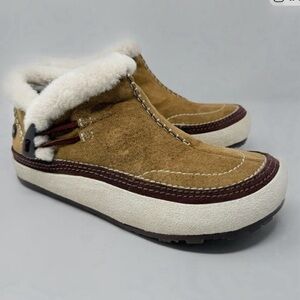 Merrell Tan Suede Spirit Tibet Low Boots Women's Size 8 EUC Lined Pull On